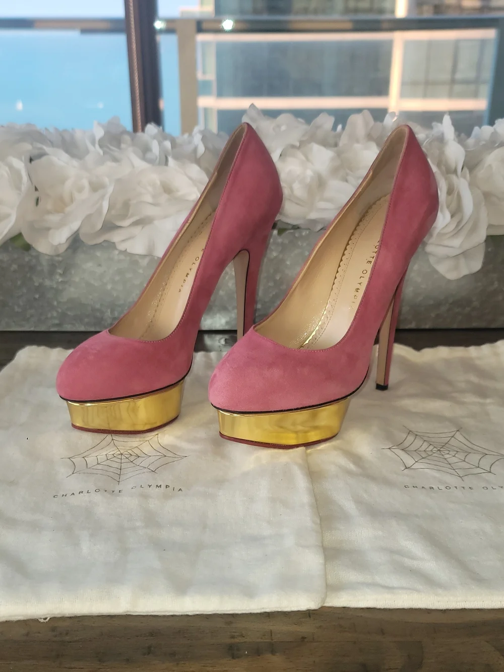 Charlotte Olympia Dolly Pink Suede Platform Pump w/ Gold Platform Wmns Sz 10/40